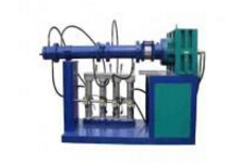 1480043714893450.jpg 硅橡膠擠出機