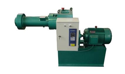 橡膠擠出機(jī)的清洗工作
