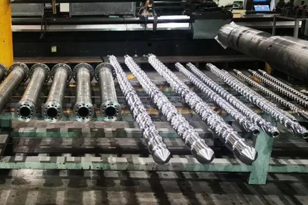 如何更好的選擇橡膠擠出機(jī)螺桿機(jī)筒？一篇文章告訴你！ 圖1